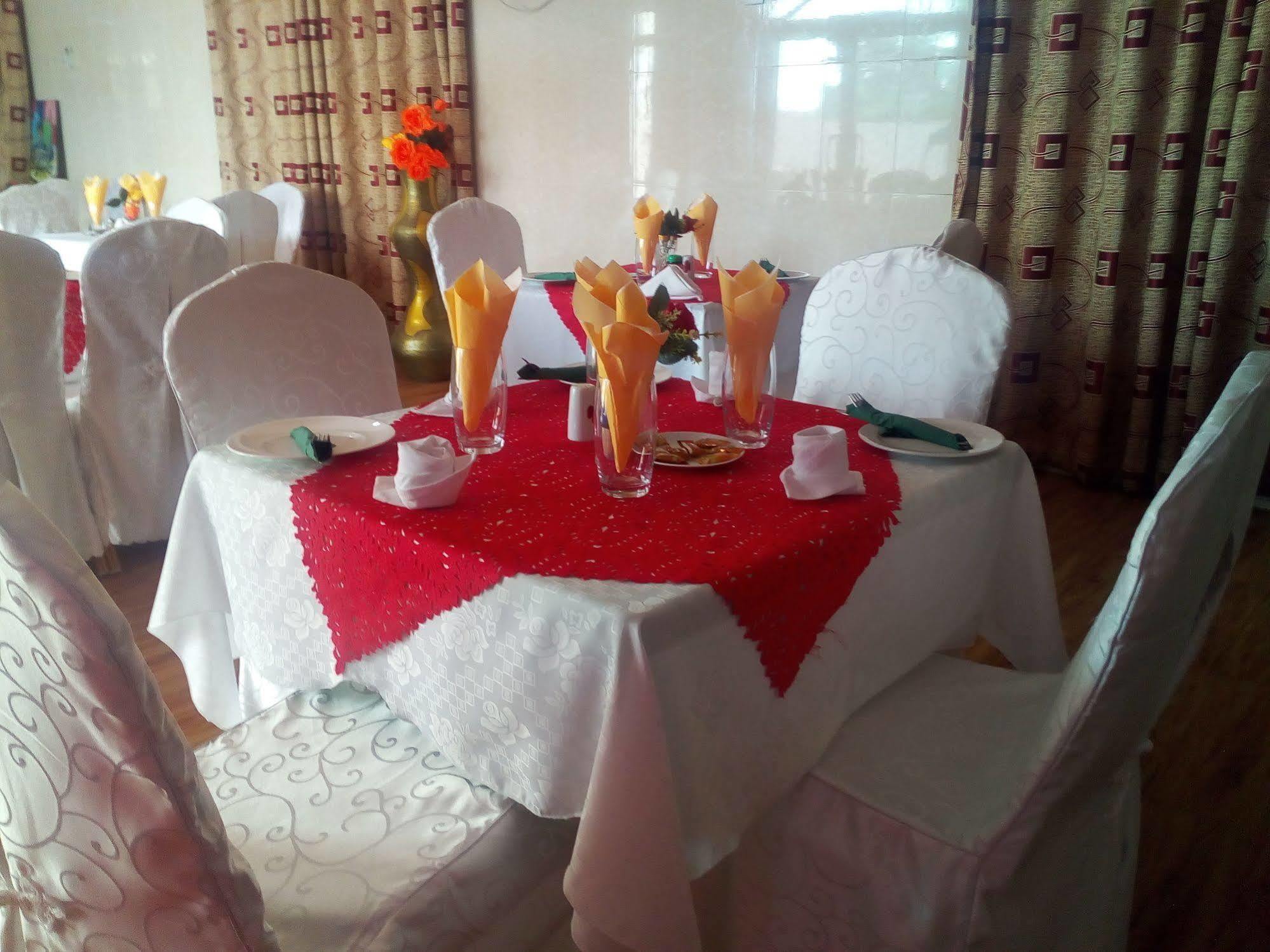 Grand Star Hotel North Legon Exterior foto